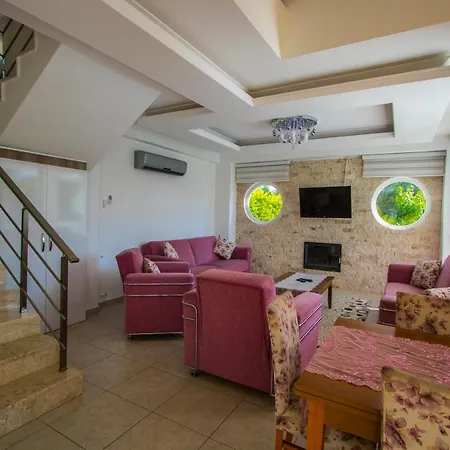 Hisarpark B Villa, Oezel Havuzlu, Villa