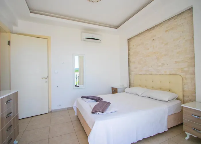 Вилла Hisarpark B Villa, Oezel Havuzlu, *